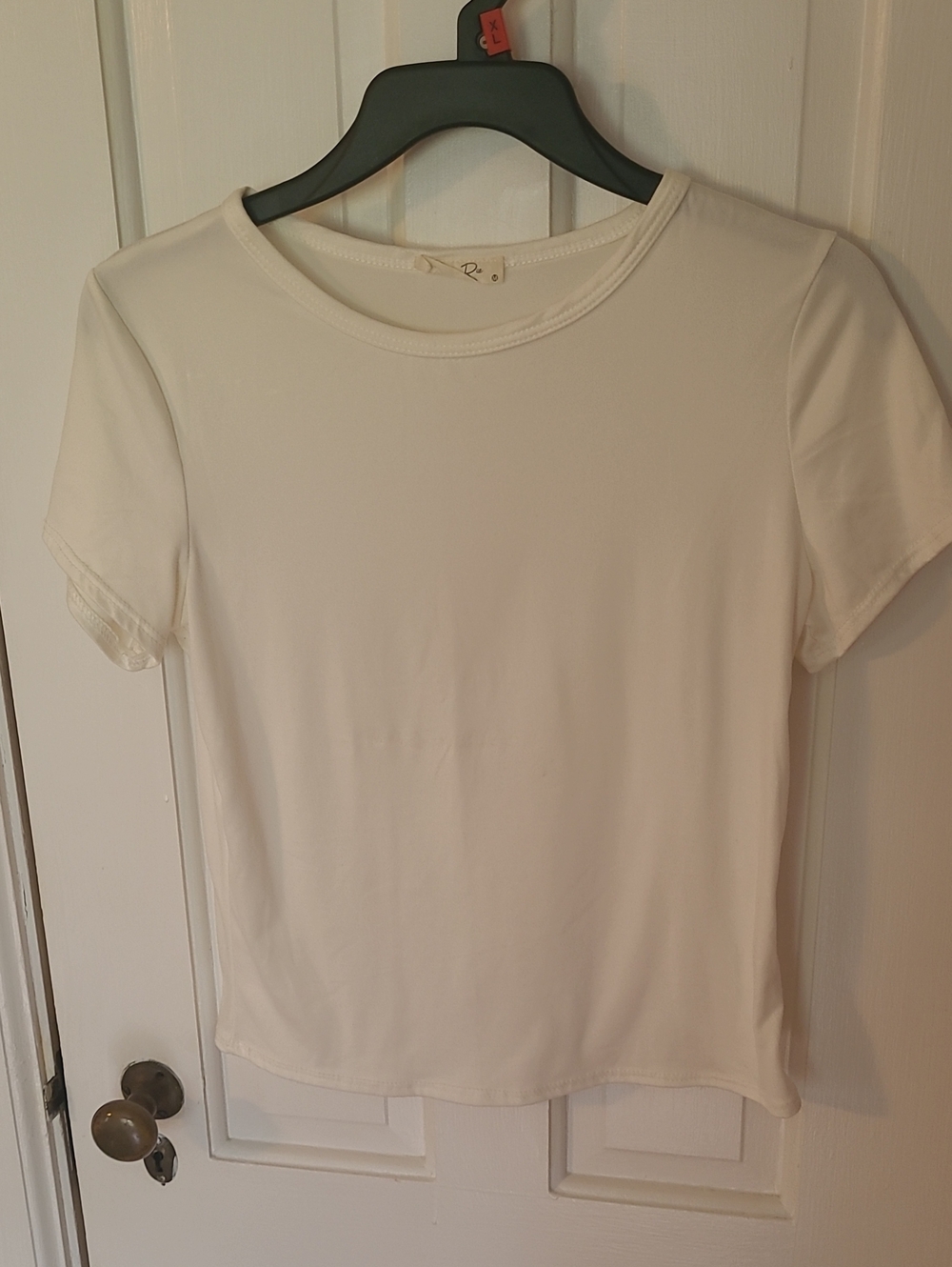 Olivia Rae Classic Off-White Women’s Short Sleeve Top, Size M
